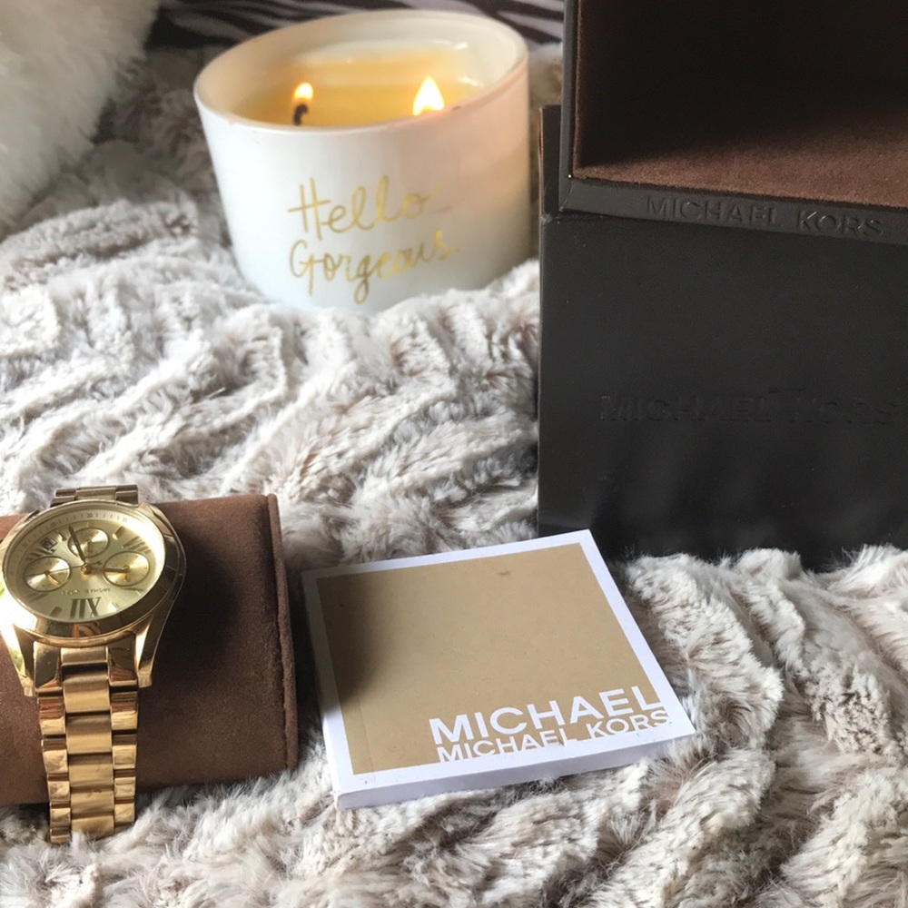 Authentic Michael Kors gold watch. Box & instructi